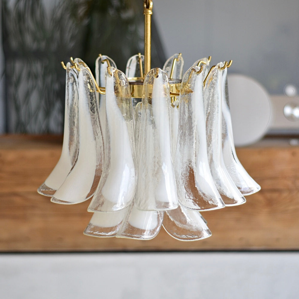 Vintage Murano chandelier, La Murrina. 18 glass leaves